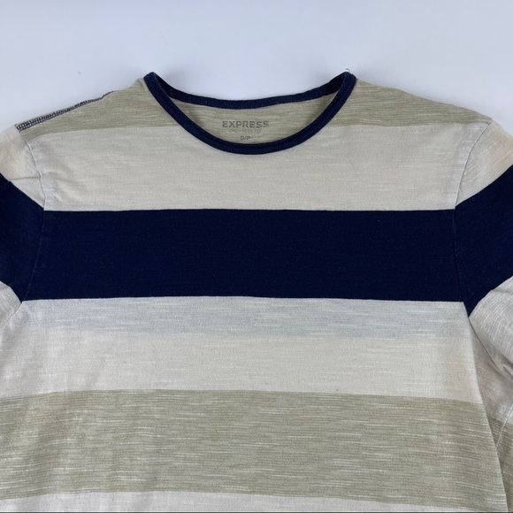 Express Tshirt Womens Small Petite Black White Tank Striped Crew Neck - Picture 3 of 8